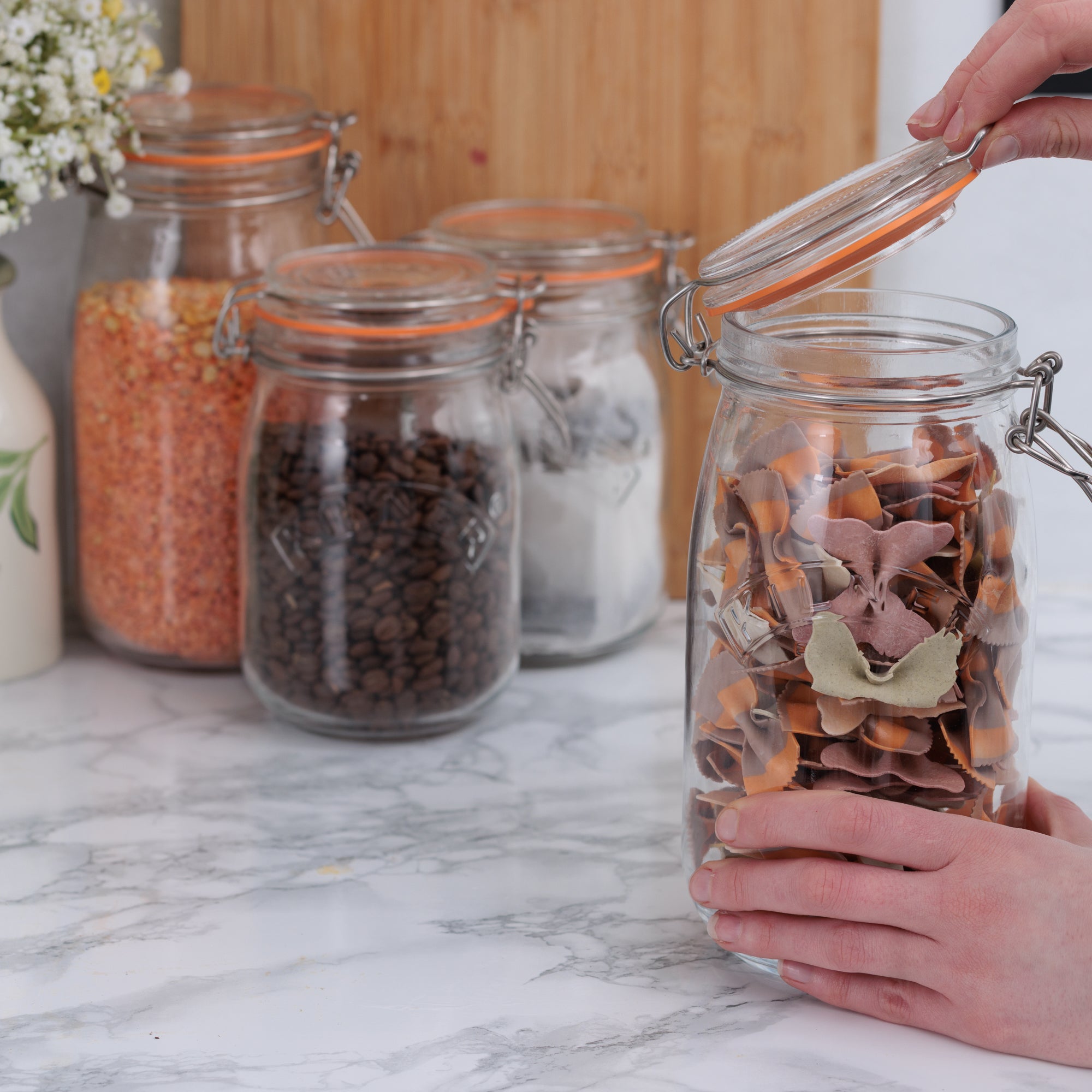 kilner-round-clip-top-jars-set-of-4-2x34oz-2x51oz-for-canning-food-storage image 5