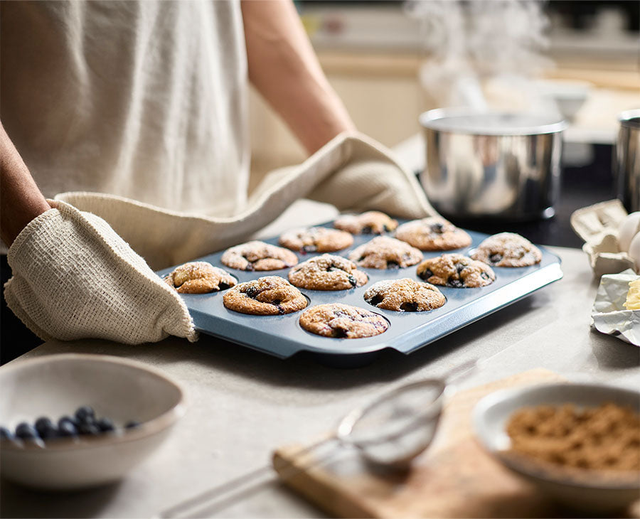 joseph-joseph-nest-bake-non-stick-12-cup-blue-muffin-tray-stackable-ptfe-free-ov image 2