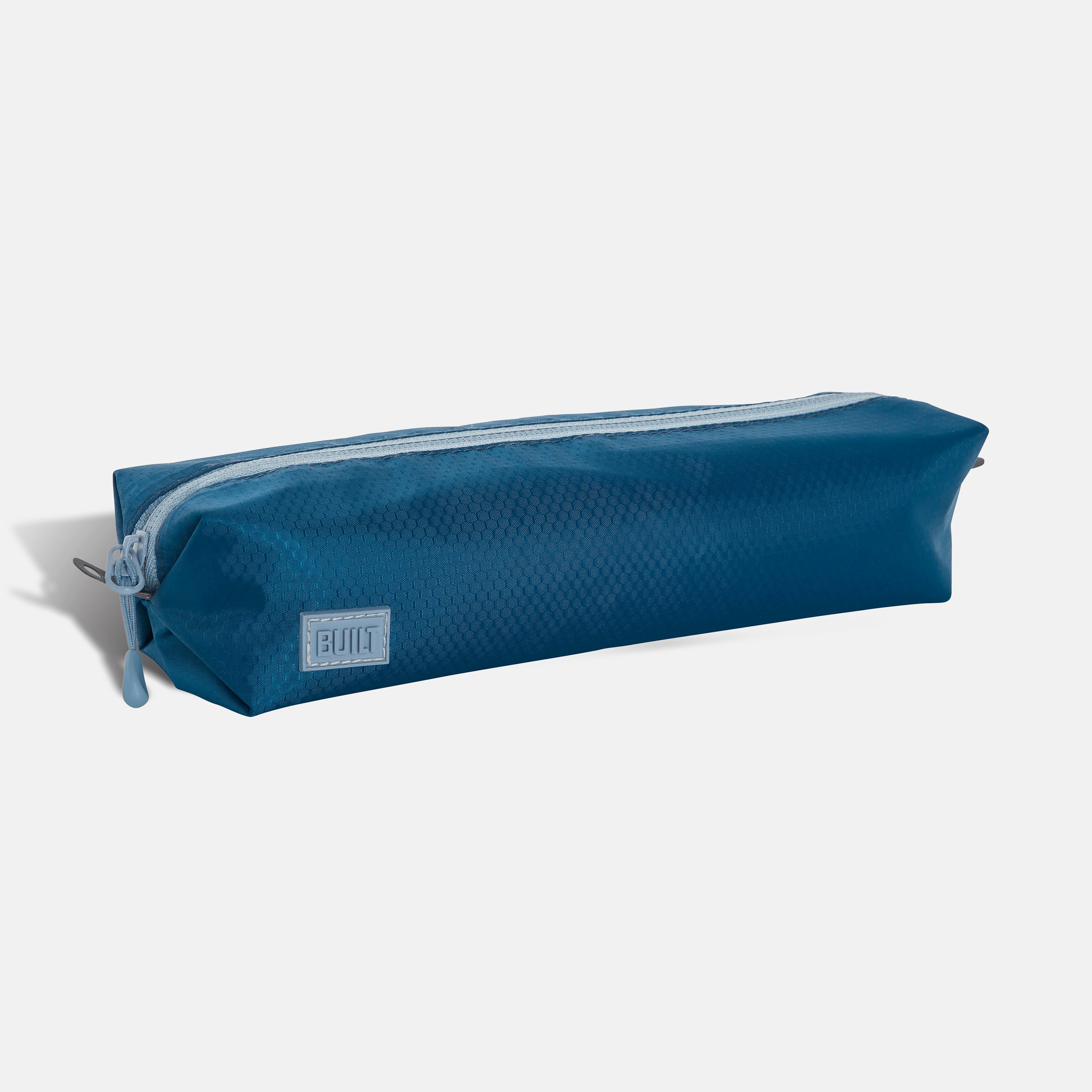 built-toiletry-case-large-capacity-travel-organizer-with-easy-clean-tpu-lining image 2