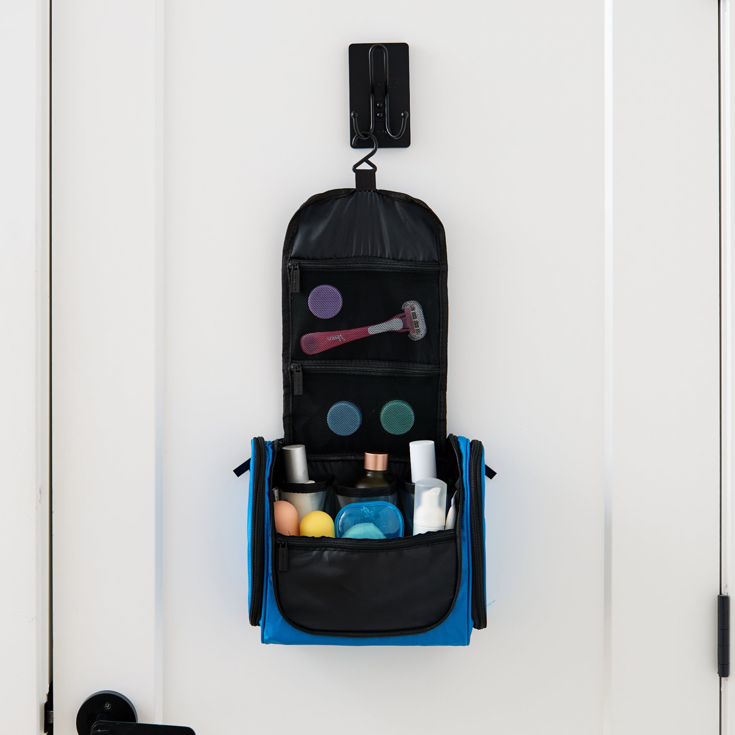 built-travelwise-hanging-toiletry-bag-durable-polyester-large-capacity-water-res image 7
