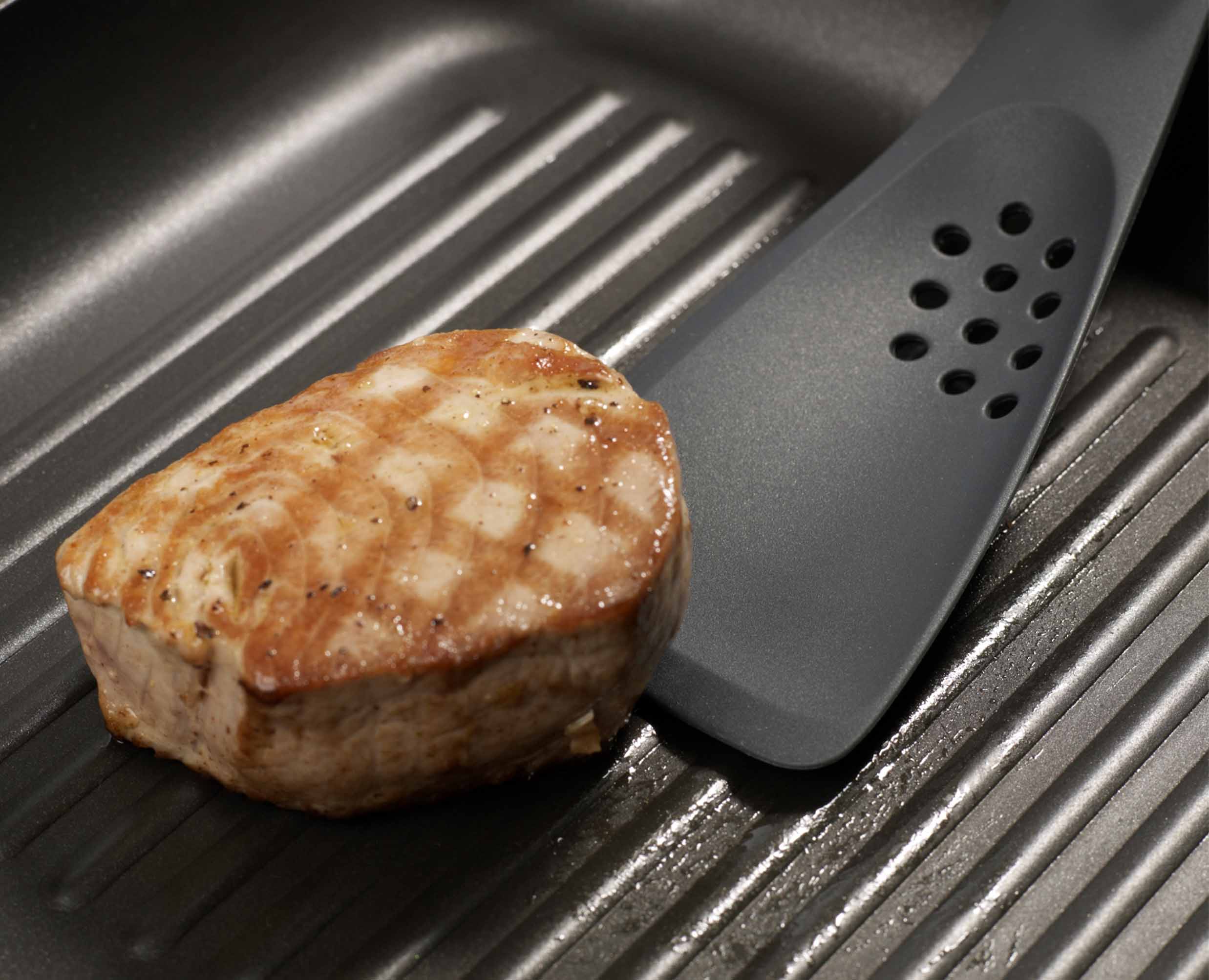 joseph-joseph-uni-tool-grey-5-in-1-utensil image 4
